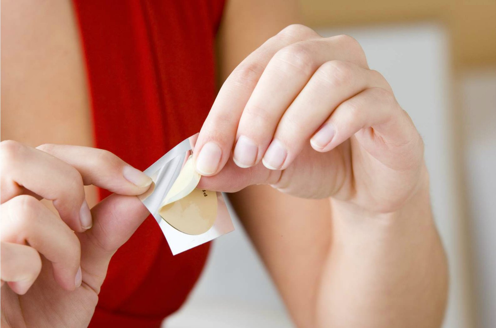 Nicotine Patch: Dosage, How It Works, and Side Effects