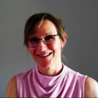 Headshot of Lisa Desjardins